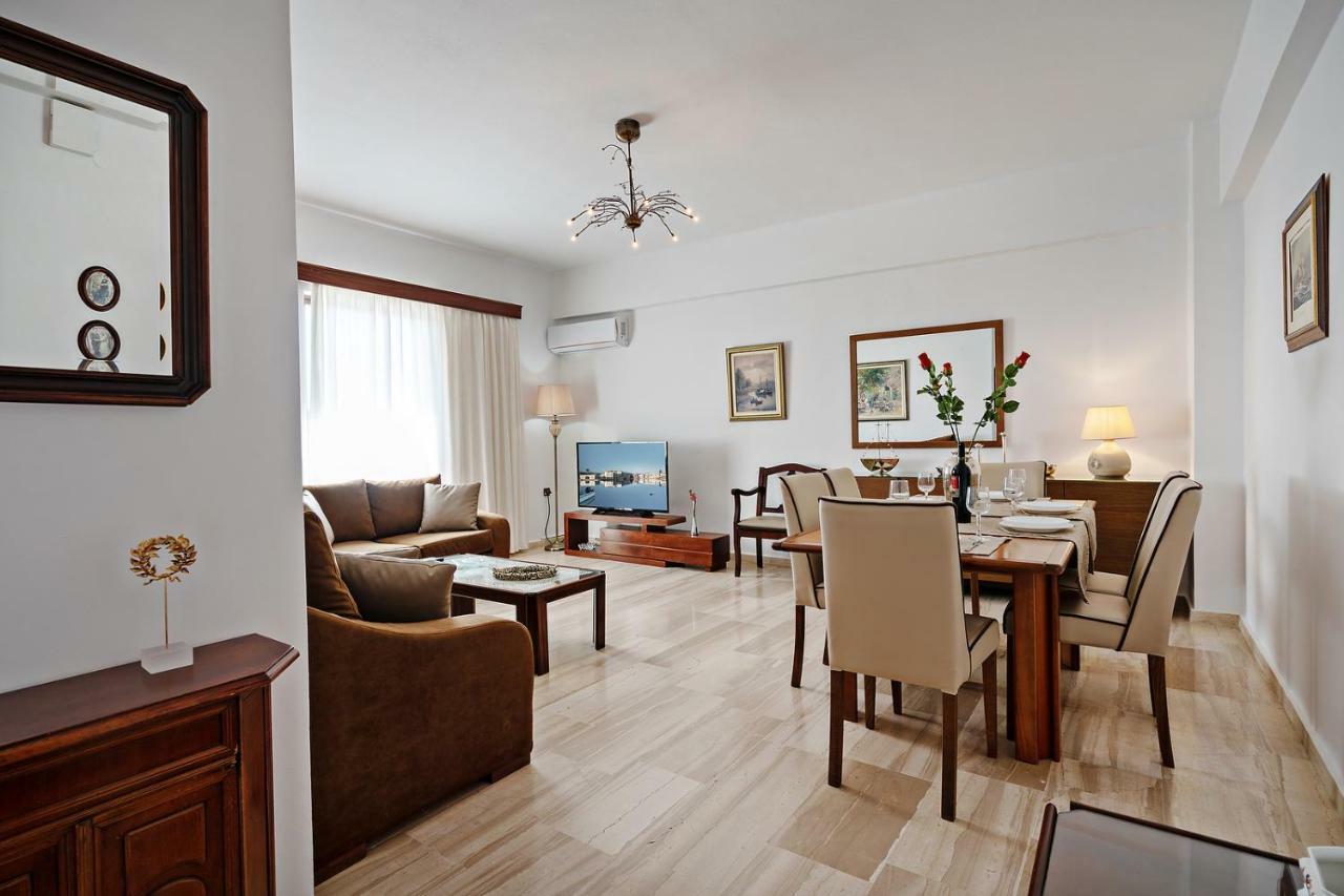 Sol & Mare - Beach Front Rethymno  Bagian luar foto